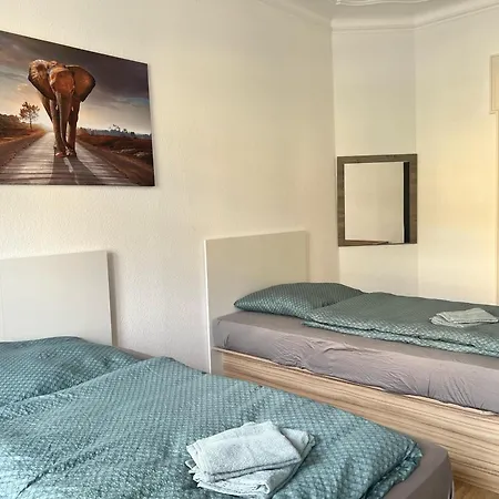 Gegenüber Vom Theater Apartamento *