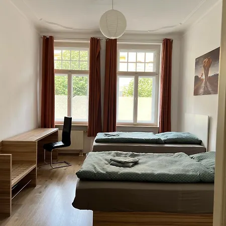Gegenüber Vom Theater Apartamento