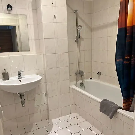 Gegenueber Vom Theater شقة غيرا