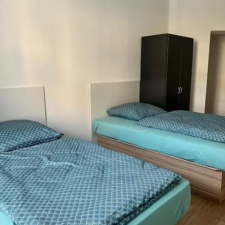 Gegenüber Vom Theater Apartamento
