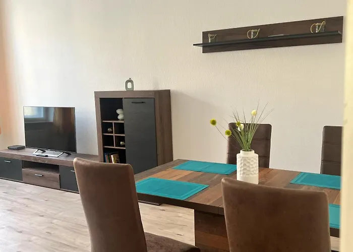 Apartment Gegenüber Vom Theater *